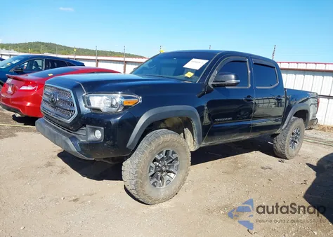 2017 Toyota Tacoma Trd Off Road z USA, uszkodzony, nr VIN 5TFCZ5AN2HX120475